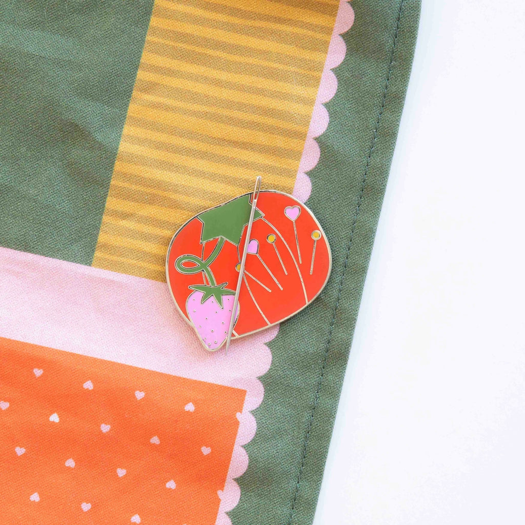 Tomato Magnetic Needle Minder