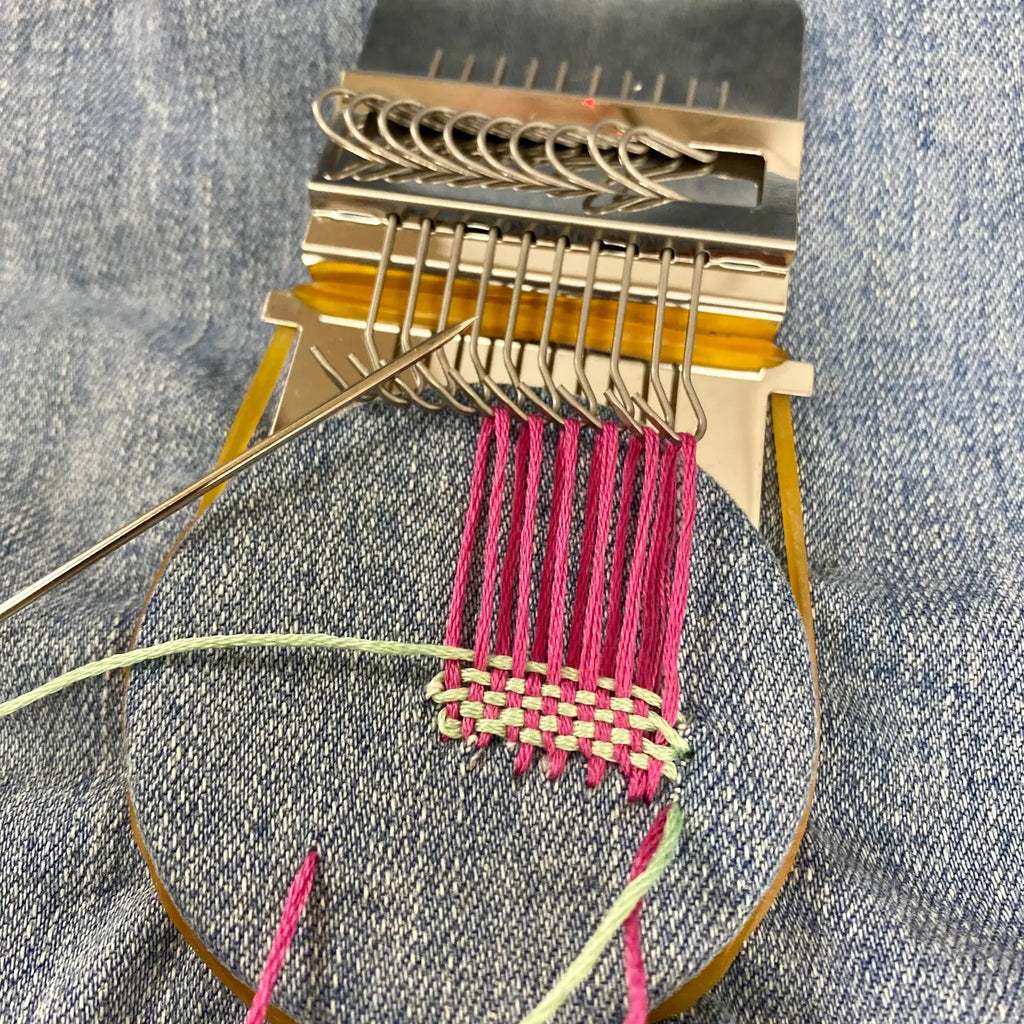 Speedweve Style Darning Loom Small