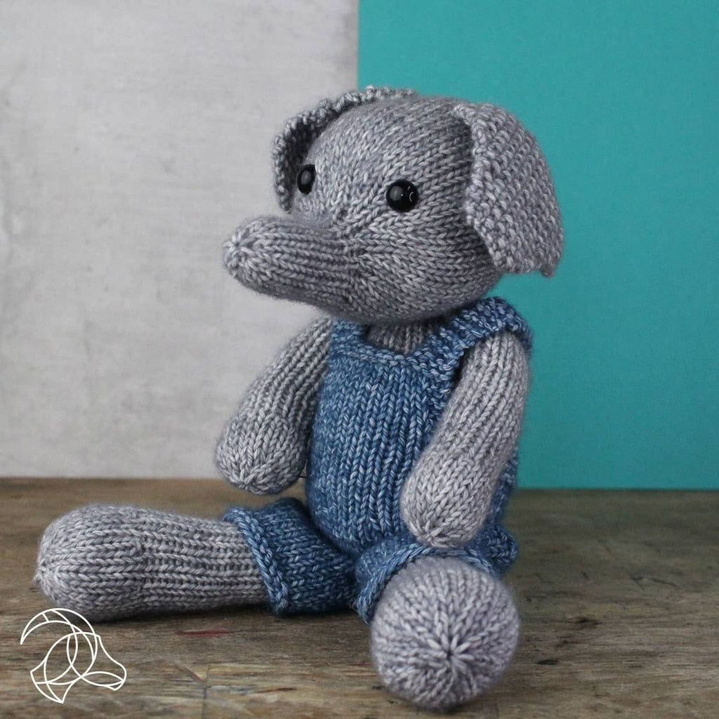 Hardicraft Knitting Kit